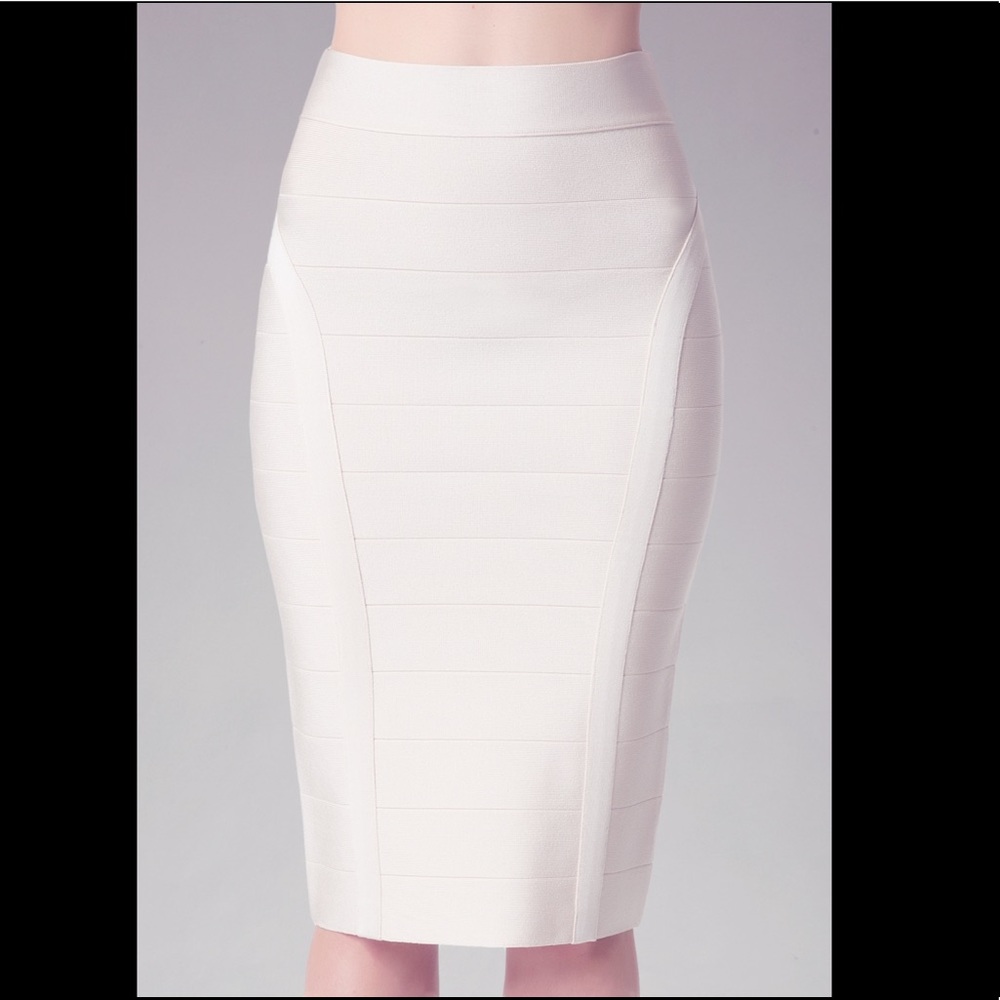 SOLD ‼️ BEBE Bandage Skirt